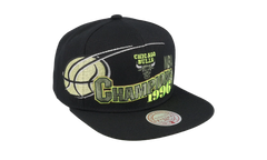 NBA Hardwood Classics 96 Champ Flipside Snapback Cap "Chicago Bulls - Black" HS8039 CBUBLCK
