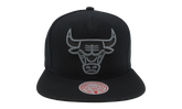 NBA Blackout Reflective Snapback Cap "Chicago Bulls - Black" 6HSSBC20053 CBUBLCK