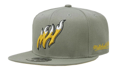 NBA Hardwood Classics Fitted Cap "Miami Heat - Sunny Gray" 6HSFDX21134 MHEGREY