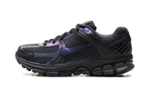 Vomero 5 Wmns"Iridescent" IB4397 001