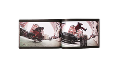 "Play Dead" Book "FW22 - Multi" SU26930