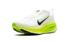 Vomero 18 WMNS"ELECTRIC GREEN" HM6804 102