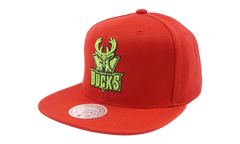 NBA Hardwood Classics Reverse Candy Apple Snapback Cap "Milwaukee Bucks - Red" 6HSSMM21056 MBURED1