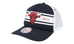 NBA Sideline Trucker Cap "Chicago Bulls - Black" HT8680 CBUBLCK