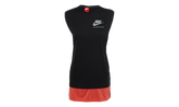 International Top WMNS "Black" 802360 010