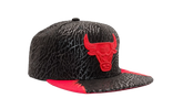 NBA Day 5 Snapback Cap "Chicago Bulls - Black / Red" HHSS1102 CBUYYPPPBKRD