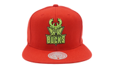 NBA Hardwood Classics Reverse Candy Apple Snapback Cap "Milwaukee Bucks - Red" 6HSSMM21056 MBURED1