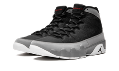 9 Retro "Particle Grey" CT8019 060