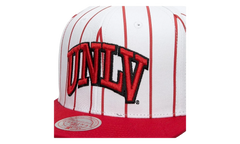 NCAA Retro Pinstripe Snapback Cap "UNLV Rebels - White" HHSS3473 LVEYYPPPWHIT