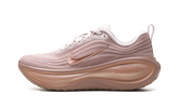 Vomero Plus WMNS"Particle Pink/ Rose Gold" HV8154 601