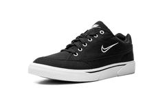 GTS 97 "Black/White" DA1446 001
