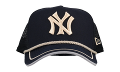 9FIFTY New York Yankees A Frame Trucker Snapback "Rope - Black" 44587535204540