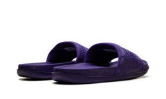 Kobe Offcourt Slide "Purple University Gold" IF2870 500