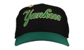 59FIFTY New York Yankees 1999 WS Fitted Hat "Metallic Script - Black / Green / Gold" 123451298979