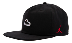Jordan Pro Unstructured AJ4 Patch Hat "Black / University Red" IM5688 010