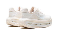 Vomero Premium WMNS"Chalk" IQ8102 100