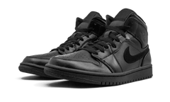 1 Mid "Triple black" 554724 090