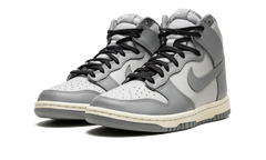 DUNK HIGH WMNS"Aged" DD1869 001