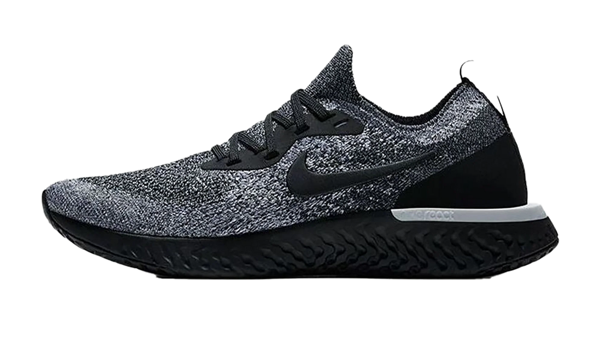 Epic React Flyknit Wmns"Oreo" AQ0070 011