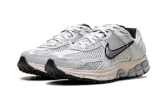 Zoom Vomero 5 WMNS"Pure Platinum" FN6742 002
