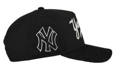 9FIFTY New York Yankees A Frame Snapback Hat "Chainstitch - Corduroy Black" 44531114442940
