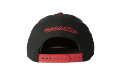 NCAA Sharktooth Snapback Cap "UNLV Rebels - Black / Red" HHSS3304 LVEYYPPPBKRD