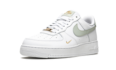 AIR FORCE 1 LO MNS WMNS"White/ Grey/ Gold"