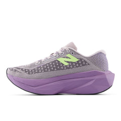 Women's FuelCell SuperComp Trainer v3 in Truffle Salt with Candied Violet