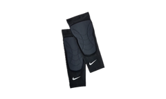 HYPERSTRONG PADDED SHIN SLEEVES "Black / White" N.KS.04.010