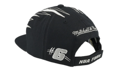 NBA Hardwood Classics 98 Champ Flipside Snapback Cap "Chicago Bulls - Black / White" HS8711 CBUBKWH