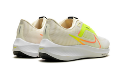 AIR ZOOM PEGASUS 40 WMNS "Coconut Milk Lime" DV3853 101