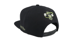 NBA Hardwood Classics 96 Champ Flipside Snapback Cap "Chicago Bulls - Black" HS8039 CBUBLCK