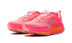 Vomero 18 WMNS"Digital Pink Hyper Orange" HM6804 602